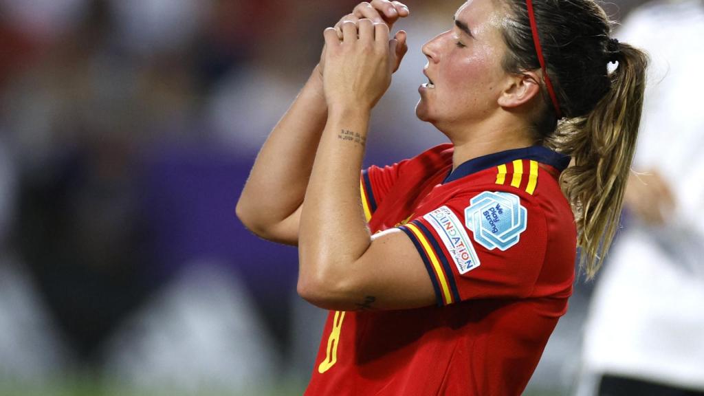 Mariona Caldentey se lamenta tras una ocasión fallada