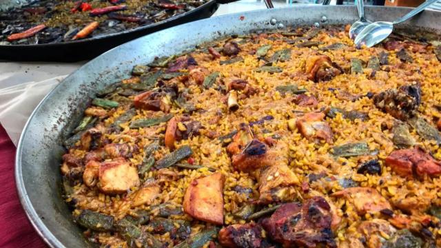 Paella valenciana