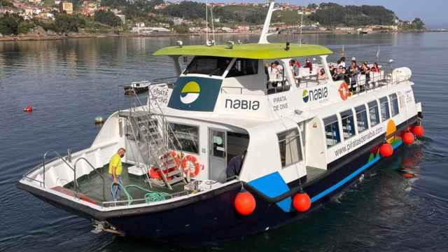 Catamarán de Piratas de Nabia.