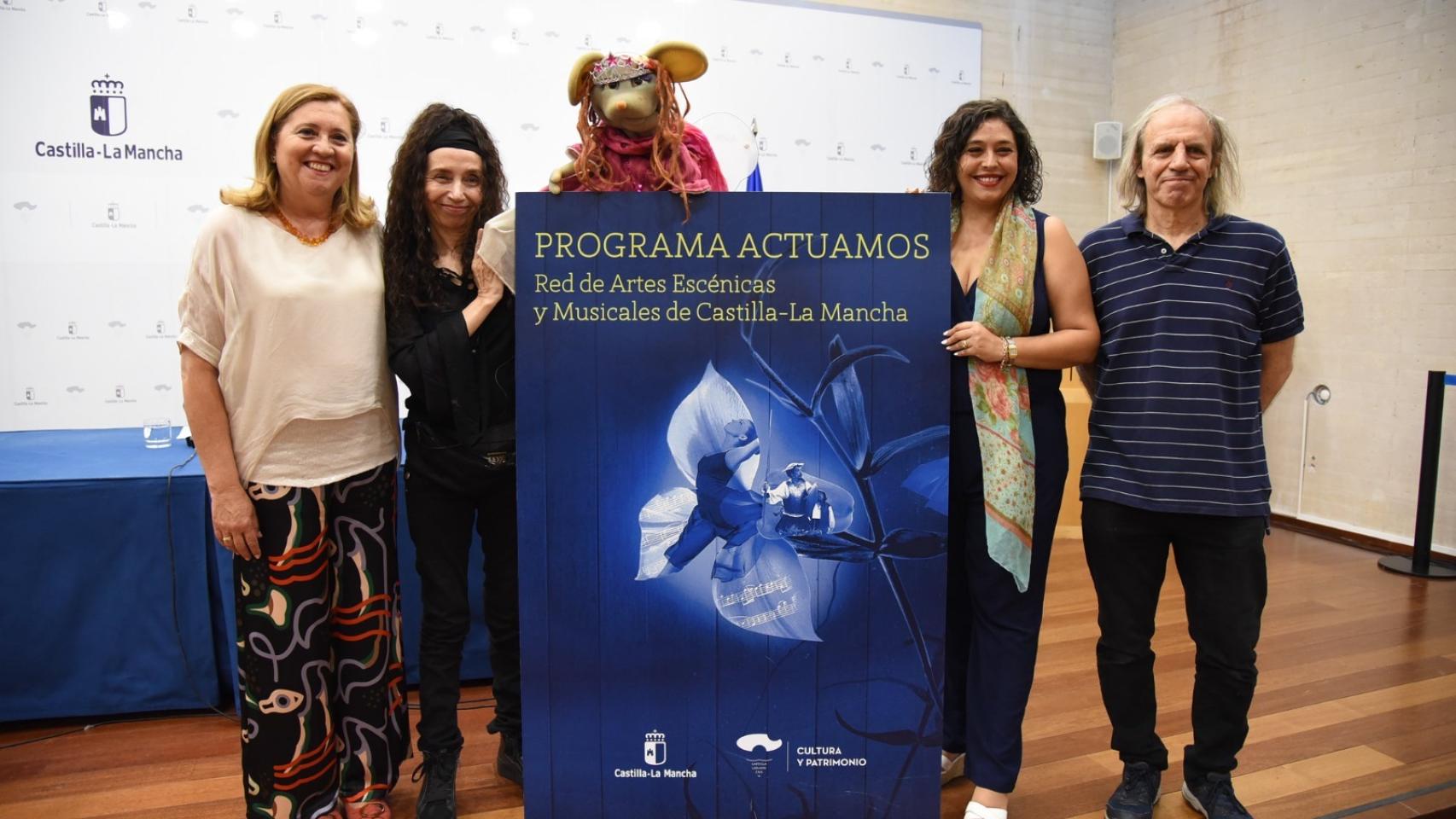 La presentación del programa de actividades para el otoño 2022