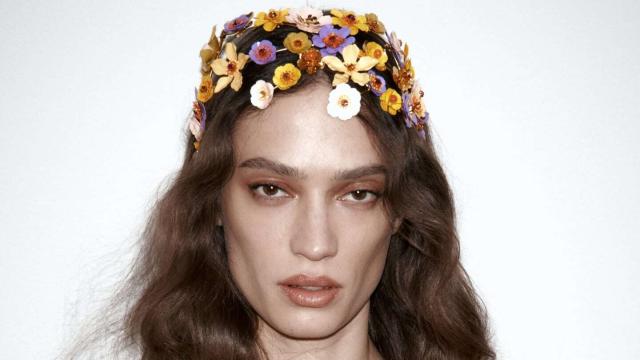 Una de las diademas de Zara.