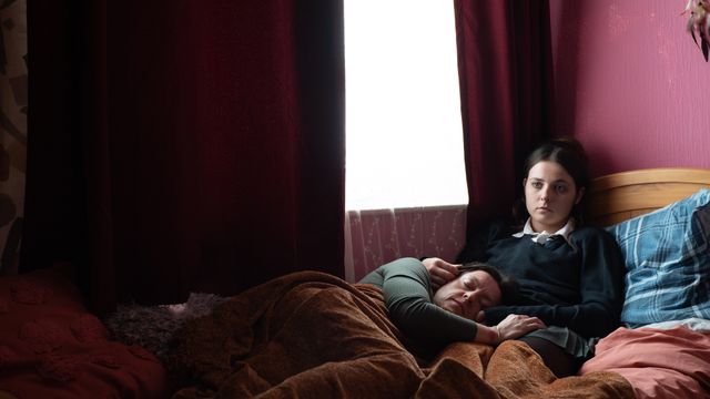 Una imagen de 'In My Skin'