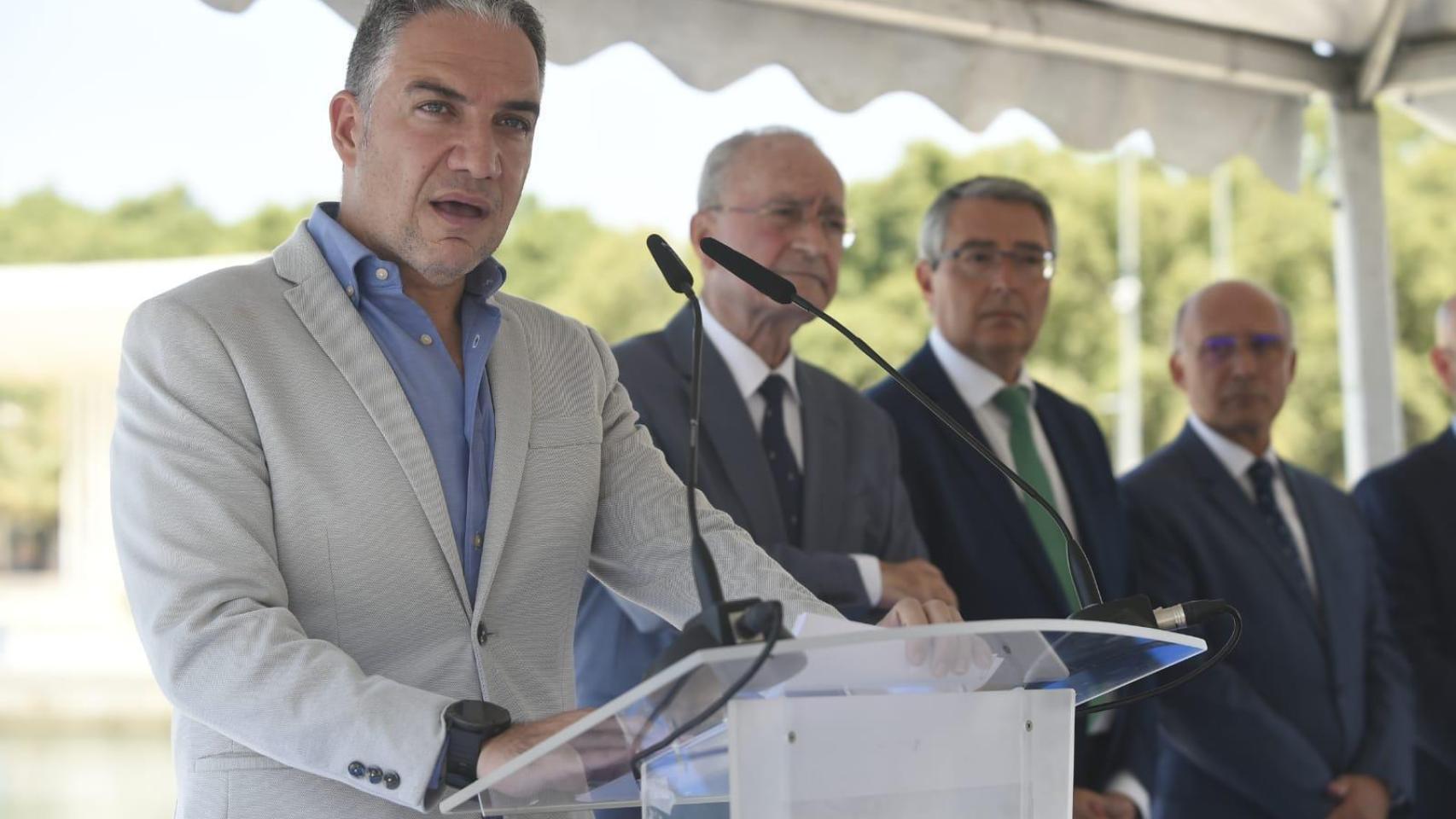 Elías Bendodo, durante la inauguración este viernes de la marina de megayates de Málaga.
