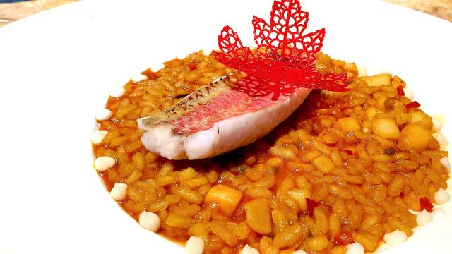 Uno de los platos que se puede disfrutar en esta selección de los mejores restaurantes de lujo en Alicante.