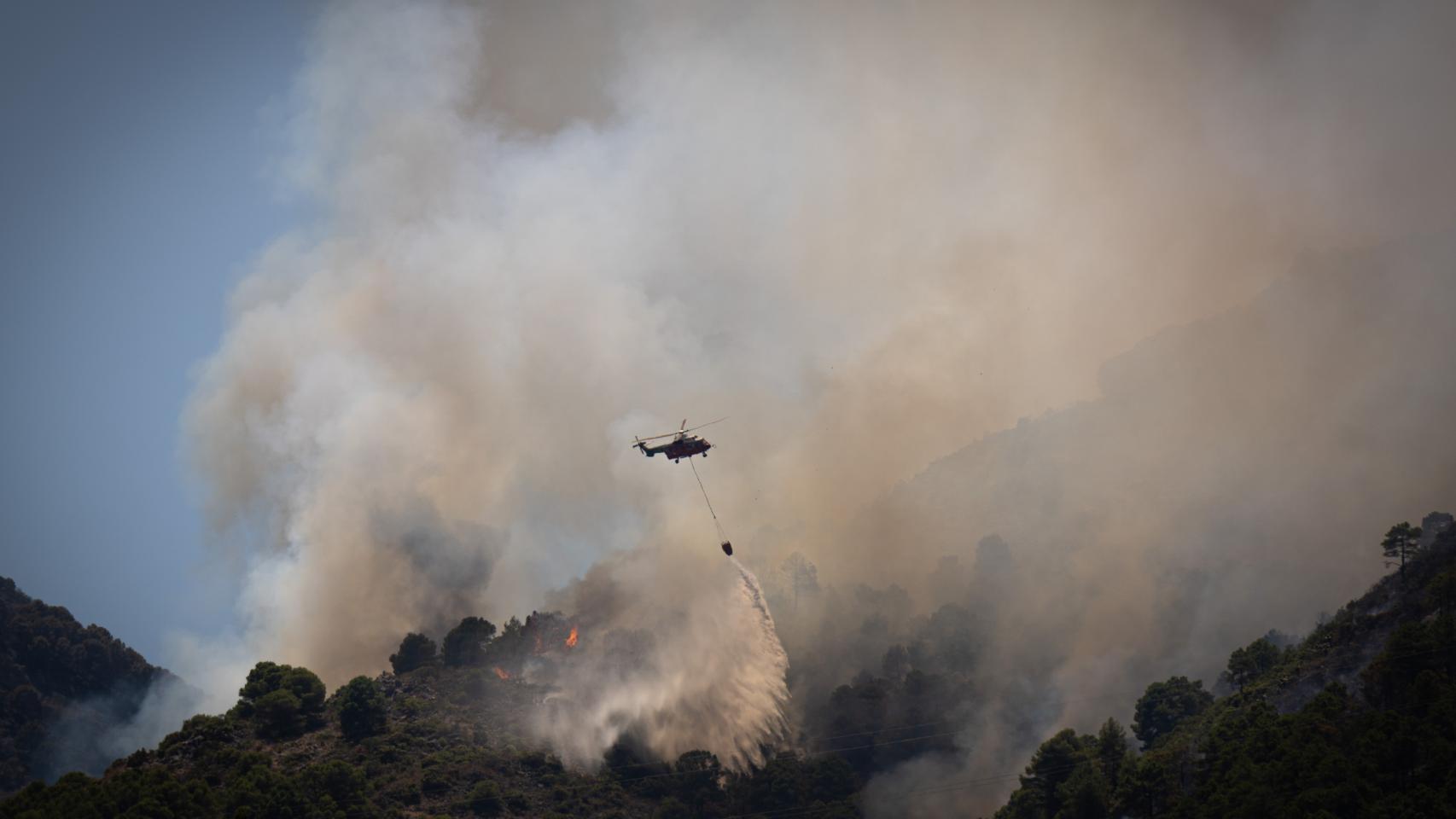 Imagen del incendio en Mijas (Málaga).