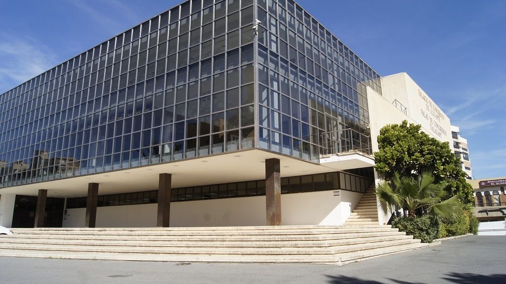 Palacio de Congresos de Alicante, en el Colegio de Médicos.