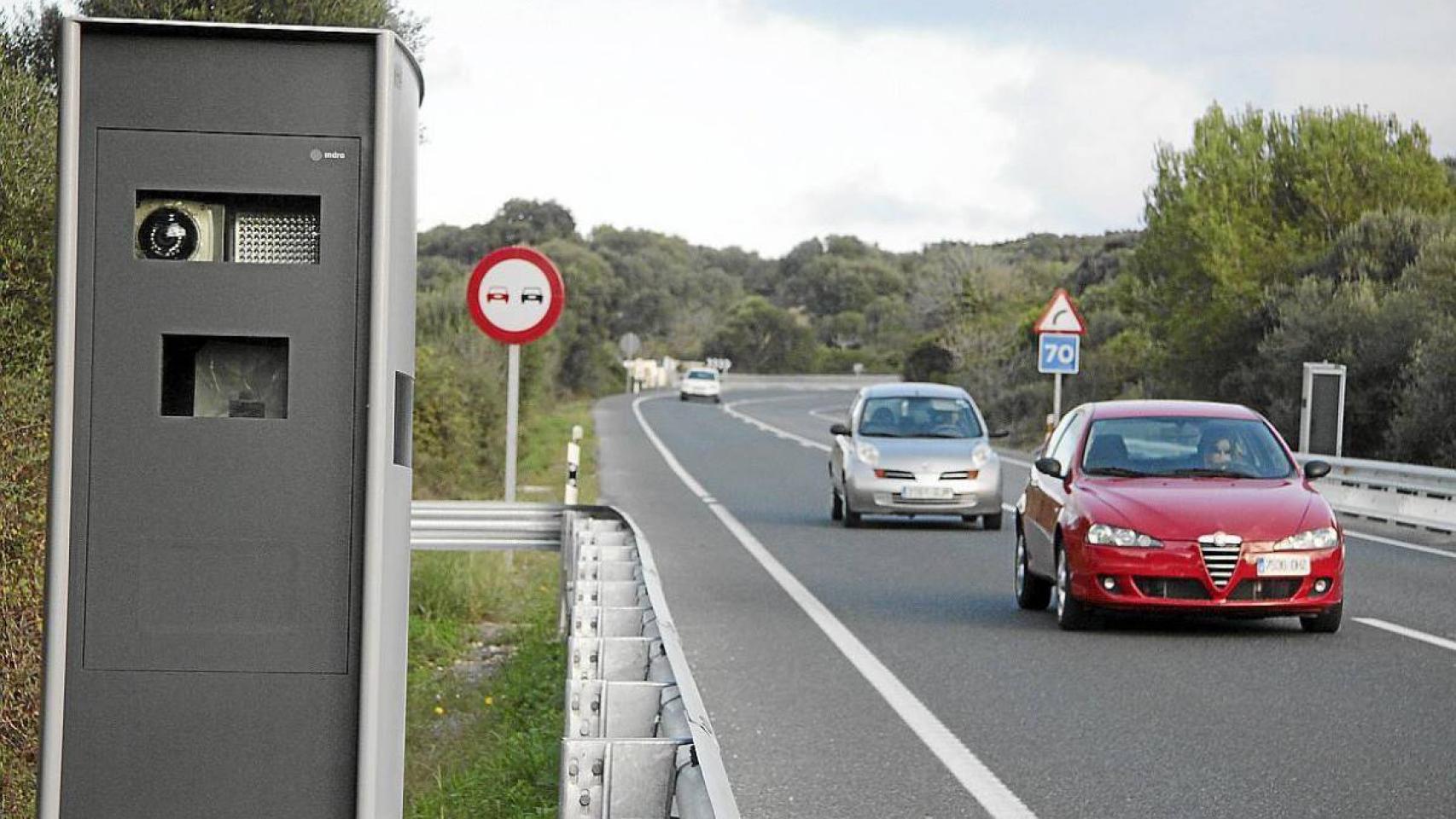 Un radar en la carretera.
