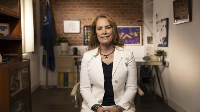 Theresa Zabell en la entrevista para la plataforma Mejor Conectados.