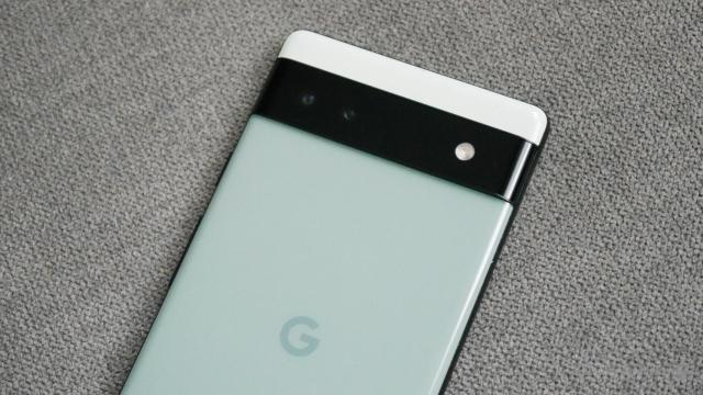 El Pixel 6a tampoco puede pasar a Android 12 al haber actualizado a Android 13