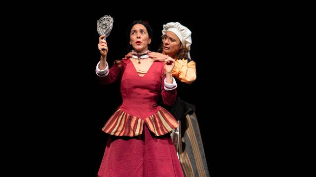 Ana Yovino e Irene Almus, en 'La celosa de sí misma'