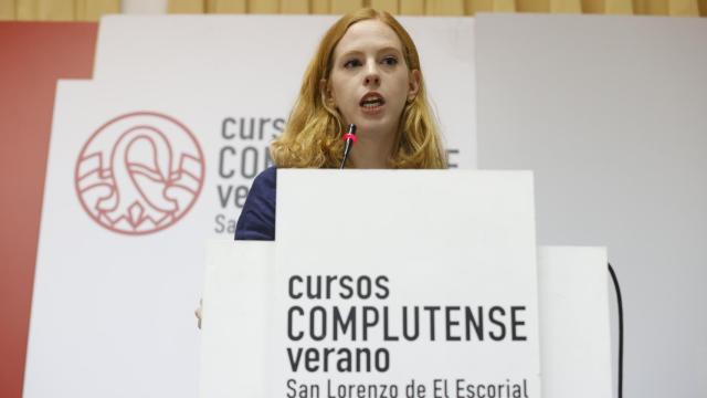 La nueva secretaria de Estado de Agenda 2030, Lilith Verstrynge, el pasado 18 de julio en los cursos de verano de la Universidad Complutense