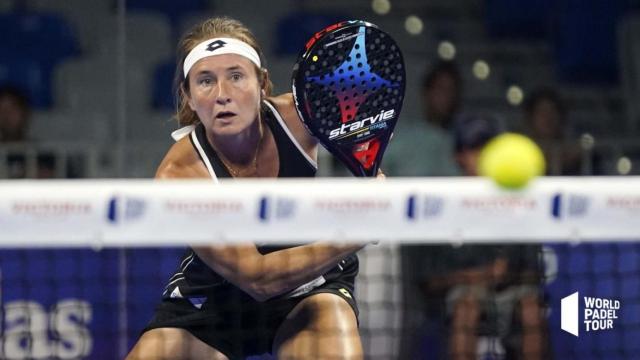 Carolina Navarro en deciseisavos.