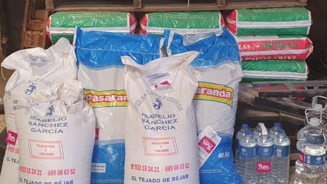 Ayuda material entregada por UPL en Guardapero