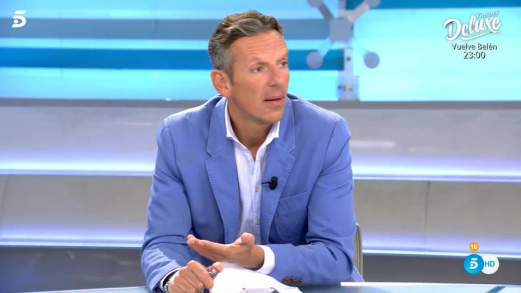 El enfado de Joaquín Prat por un rótulo de 'El programa del verano'.