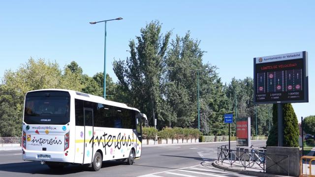 Panel indicativo el Paseo Isabel La Católica de Valladolid