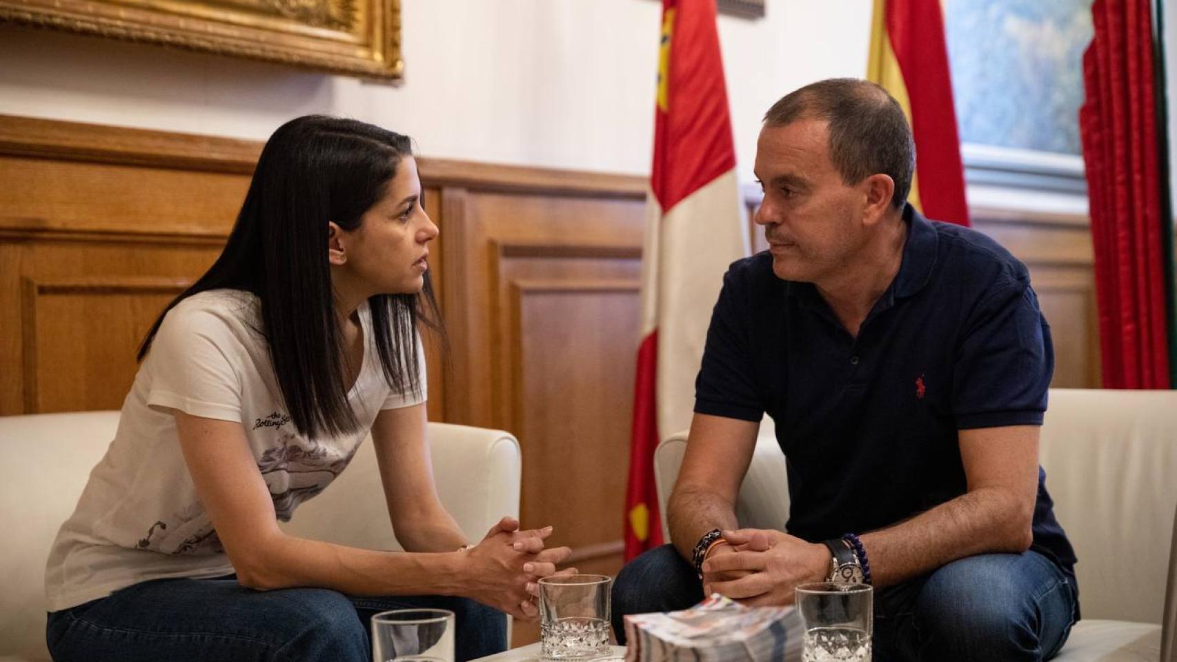 Inés Arrimadas junto a Francisco José Requejo