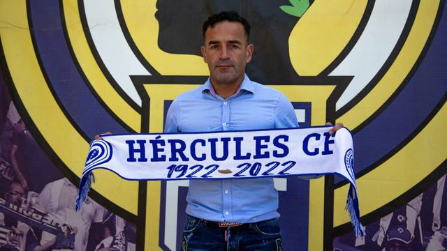 El secretario técnico del Hércules, Paco Peña.