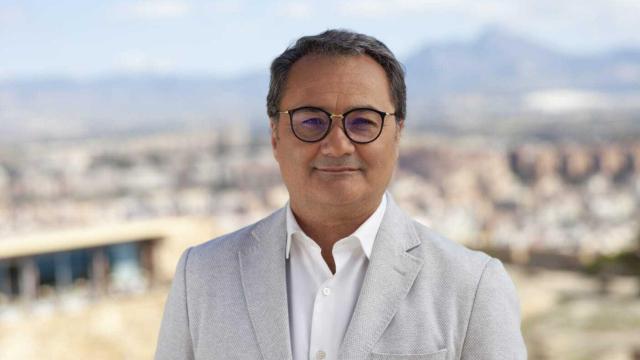 Francisco Sanguino en el cartel electoral del PSOE en 2019.