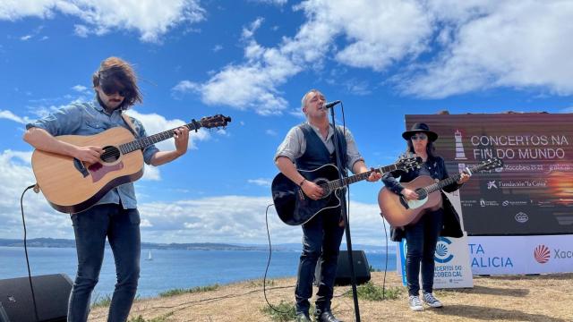 Actuación de Andrés Balado durante la presentación de la iniciativa en Ferrol