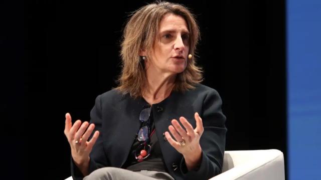 Teresa Ribera, vicepresidenta tercera del Gobierno y ministra para la Transición Ecológica y el Reto Demográfico, en la primera jornada del Foro Económico Español 'Castilla-La Mancha: logros y desafíos'. Foto: Óscar Huertas.