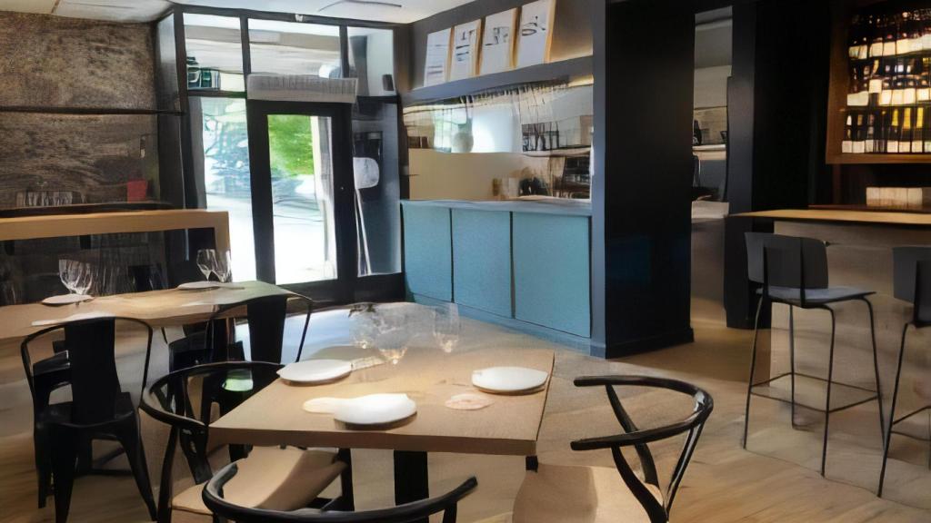 Interior del Restaurante Anaco.