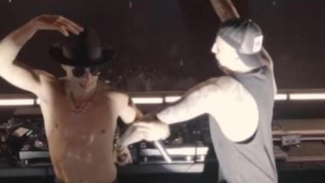 Timmy Trumpet yBlasterjaxx al ritmo de Baiuca.