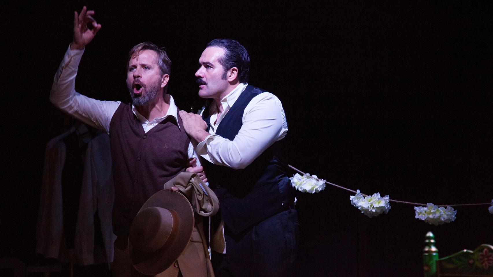 Alberto López y Alfonso Sánchez, en el espectáculo. Foto: Mundoficción Producciones