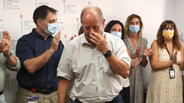 Juli Fuster, ex director general del Servicio de Salud de las Islas Baleares, en la rueda de prensa de su dimisión.