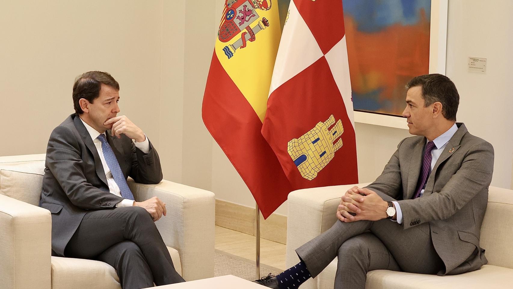 Reunión entre Sánchez y Fernández Mañueco