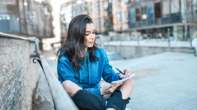 ¿'Adónde' o 'a dónde'? ¿Cómo se escribe?