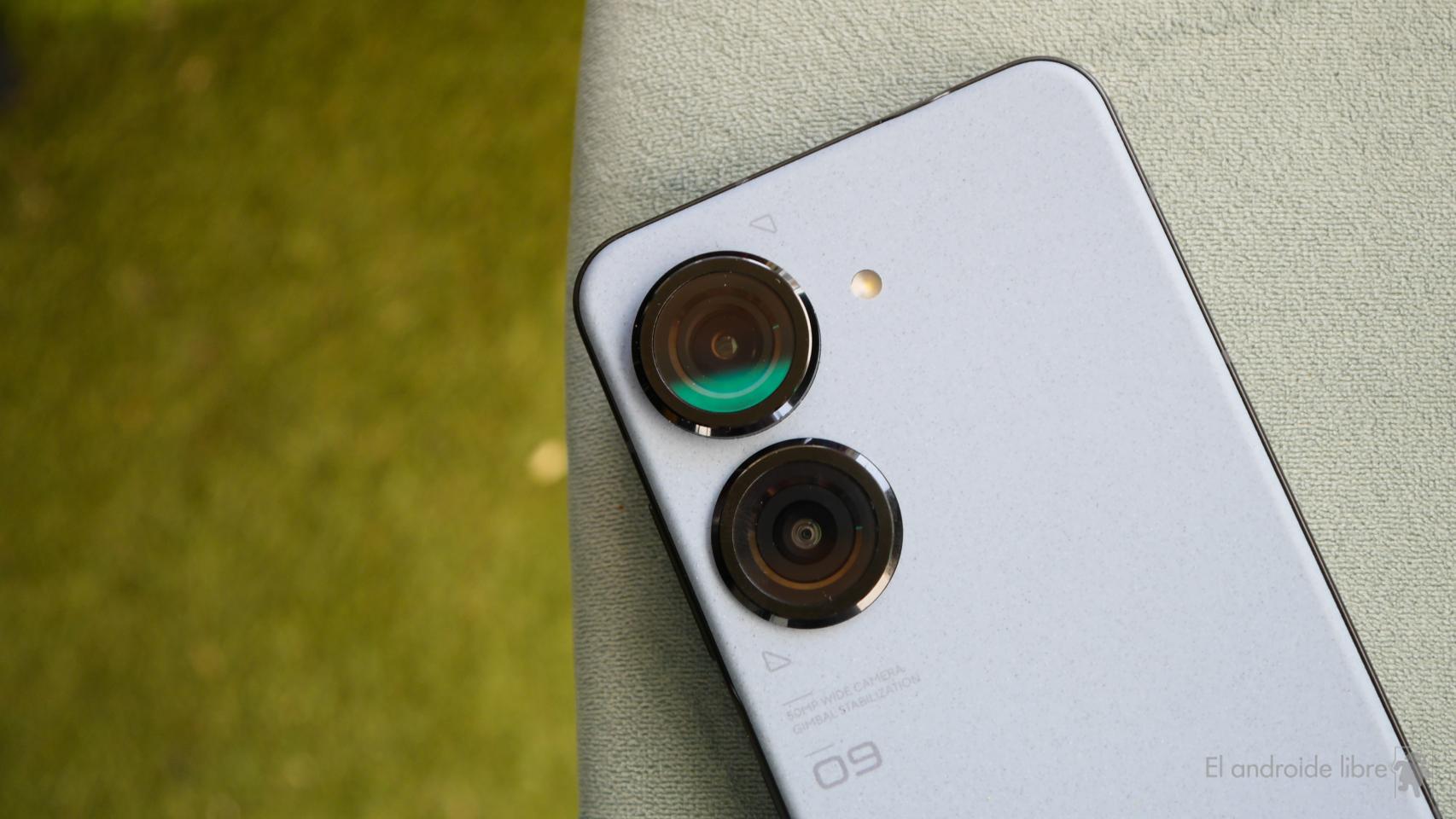 ASUS Zenfone 9