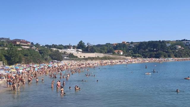 La playa de Perbes, en Miño (A Coruña)