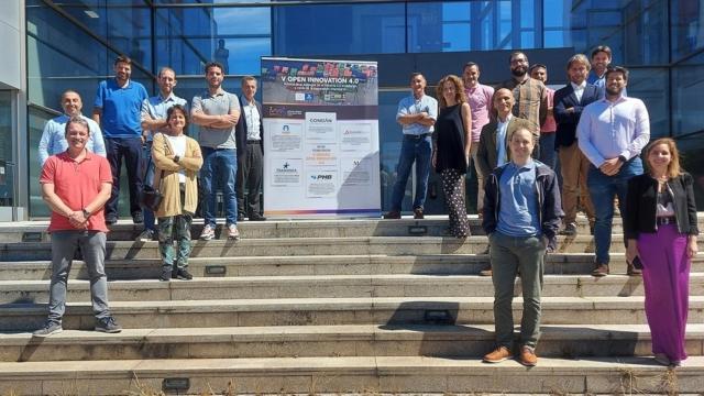 Seis grandes empresas asturianas trabajarán de forma conjunta con jóvenes firmas emergentes de la región para resolver retos tecnológicos en el ámbito de la digitalización.