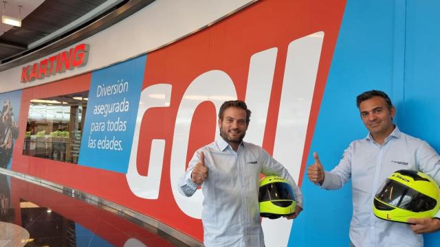 Adrián Fernández  y Óscar Iglesias, socios de Karting Marineda