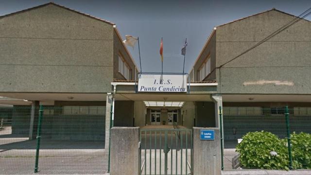 El equipo directivo del IES Punta Candieira de Cedeira (A Coruña) presenta su dimisión en bloque