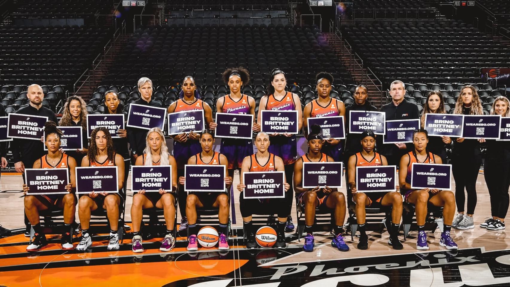 La plantilla de las Phoenix Mercury pide la liberación de Brittney Griner
