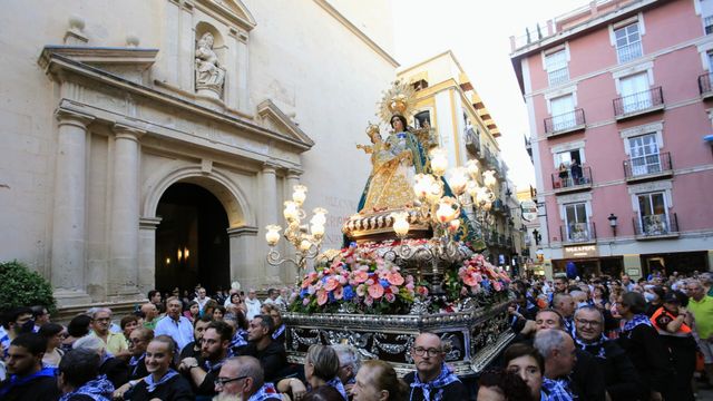 Procesión de la Virgen del Remedio, Alicante.