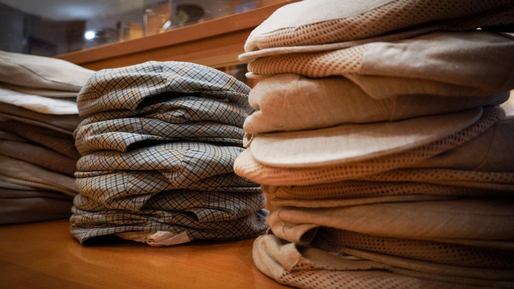 Algunos de las gorras de Casa Pedro Mira.