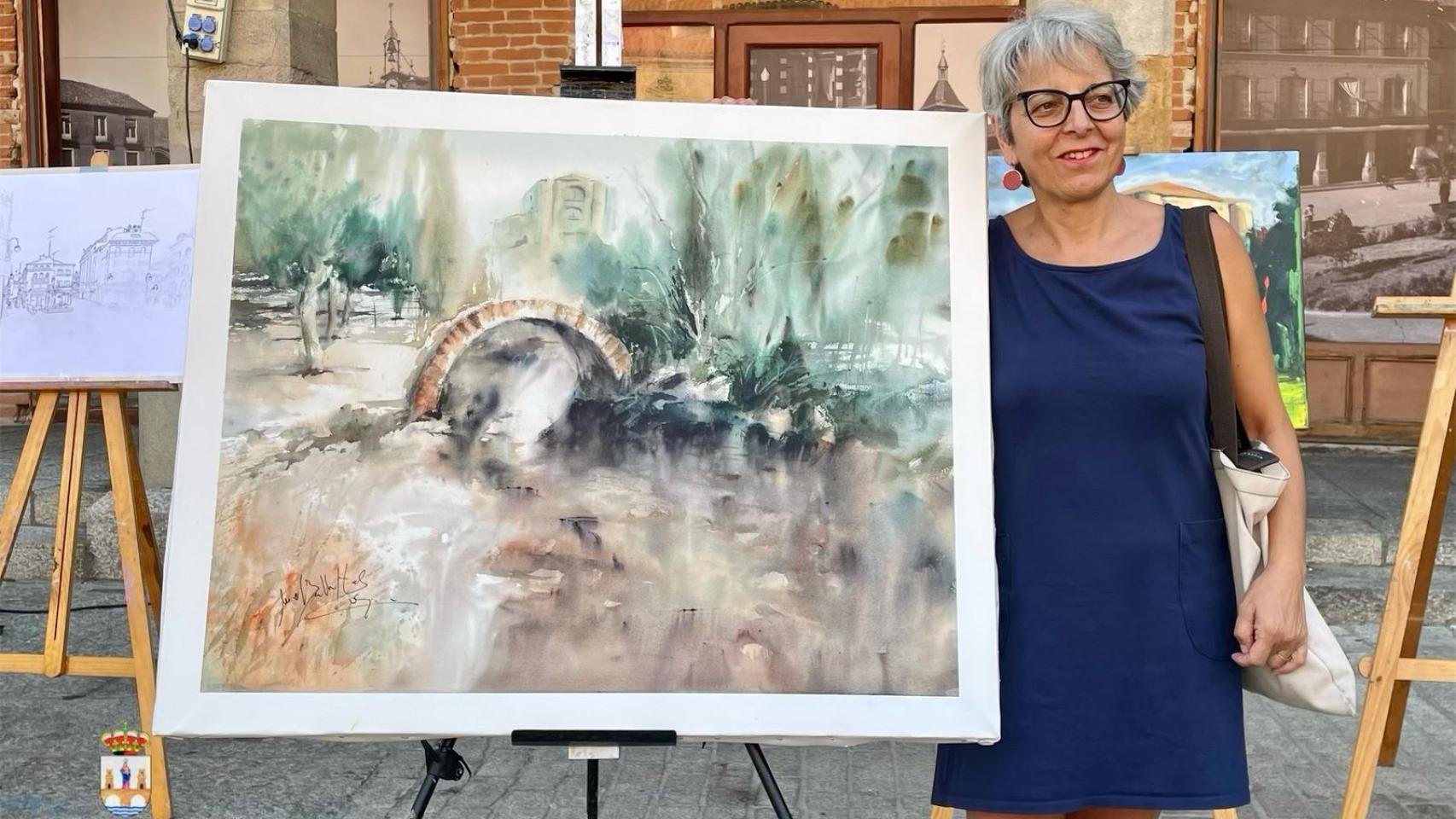 Mercedes Ballesteros, ganadora del certamen de pintura rápida 'Ciudad de Benavente'