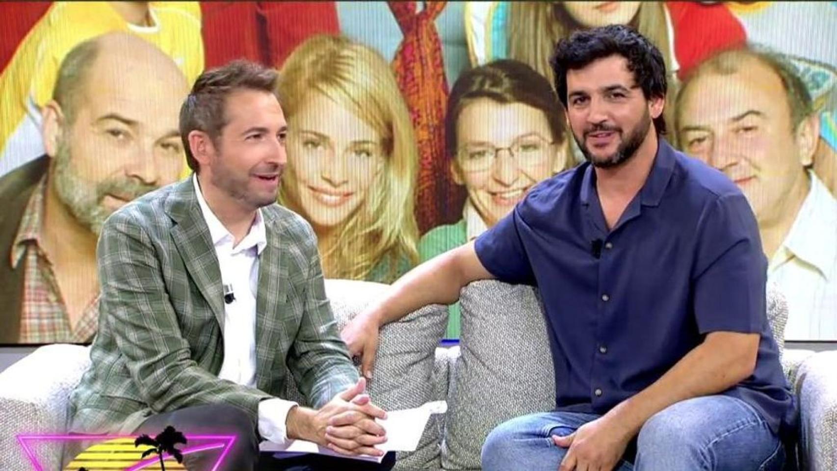 'Déjate querer' lidera el sábado con reposiciones y 'Ya es verano' se desploma en la tarde de Telecinco