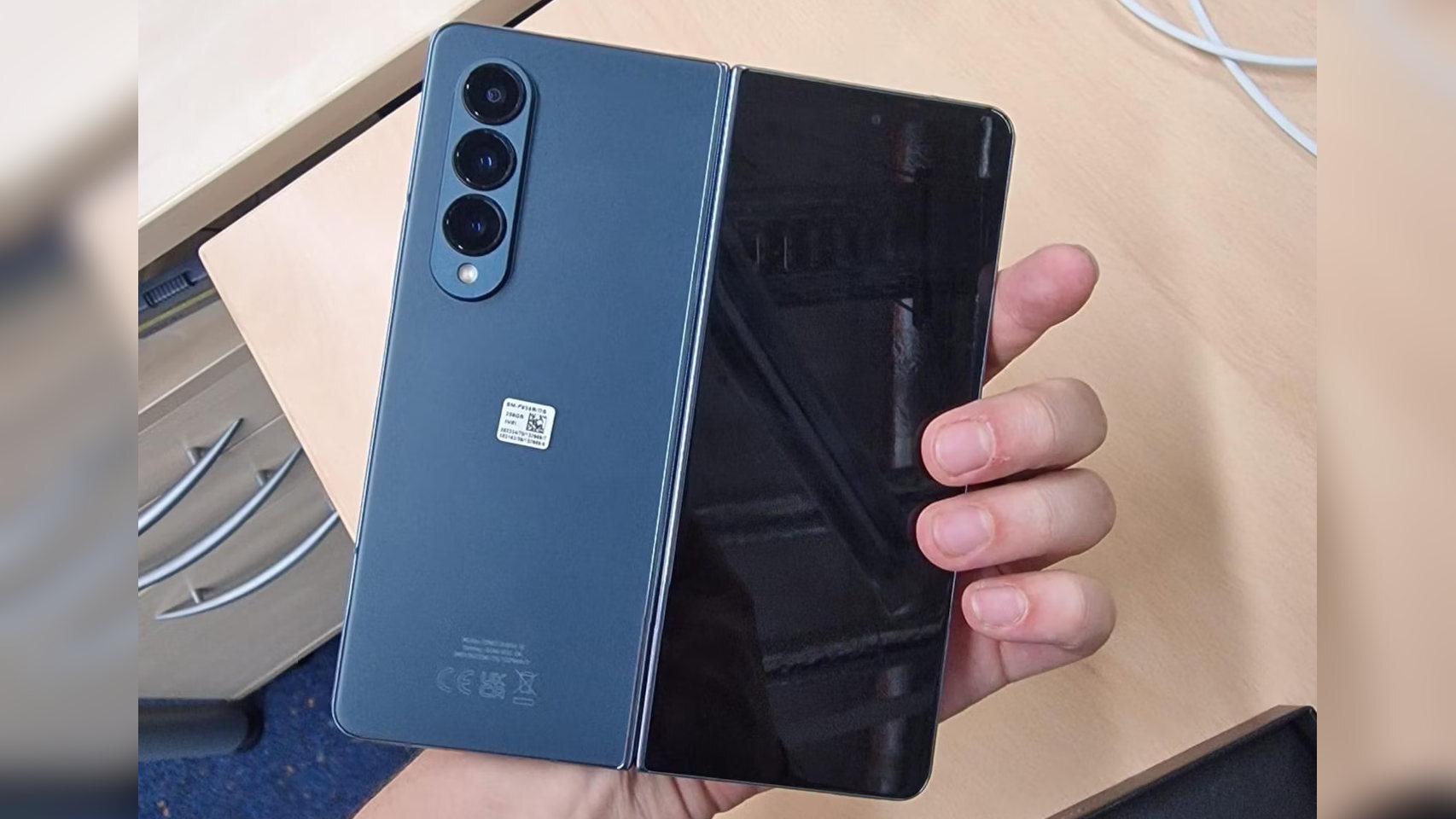 Galaxy Z Fold 4