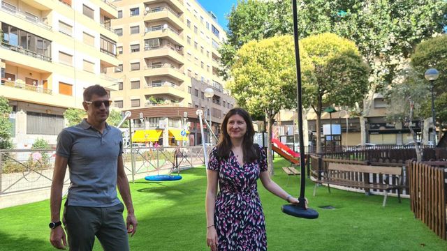 La concejala de Medio Ambiente, Parques y Jardines, Miryam Rodríguez, en el parque de Carmelitas