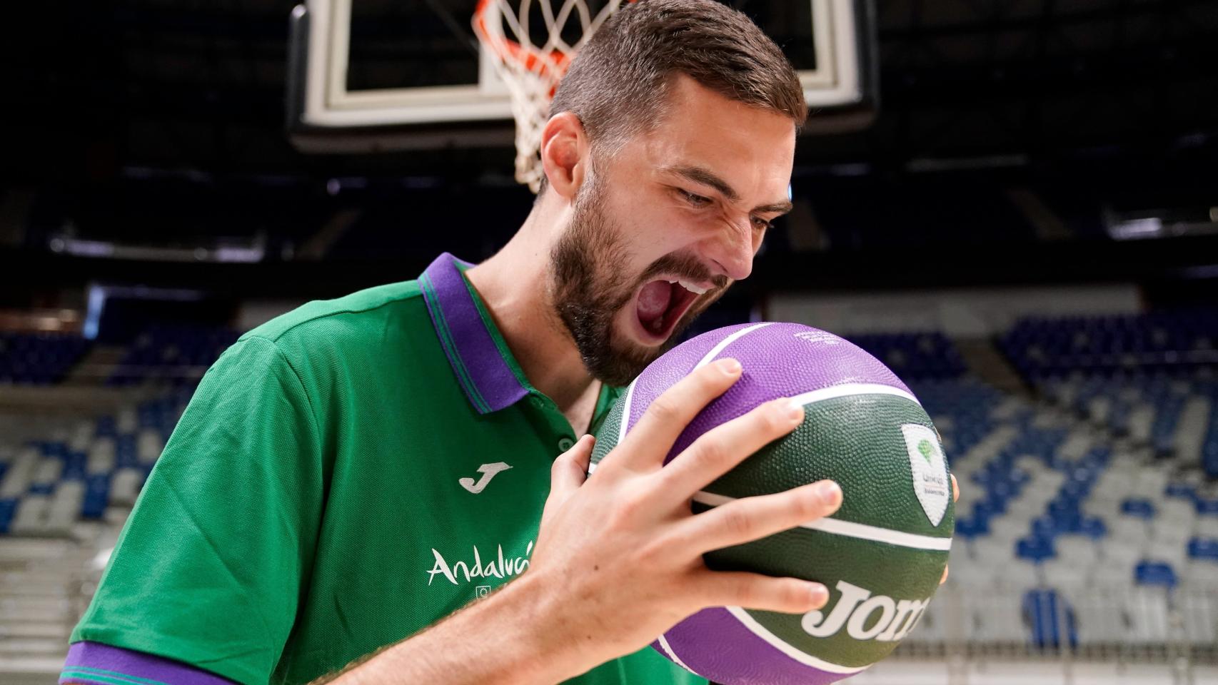 Davidi Kravish en su presentación como jugador de Unicaja