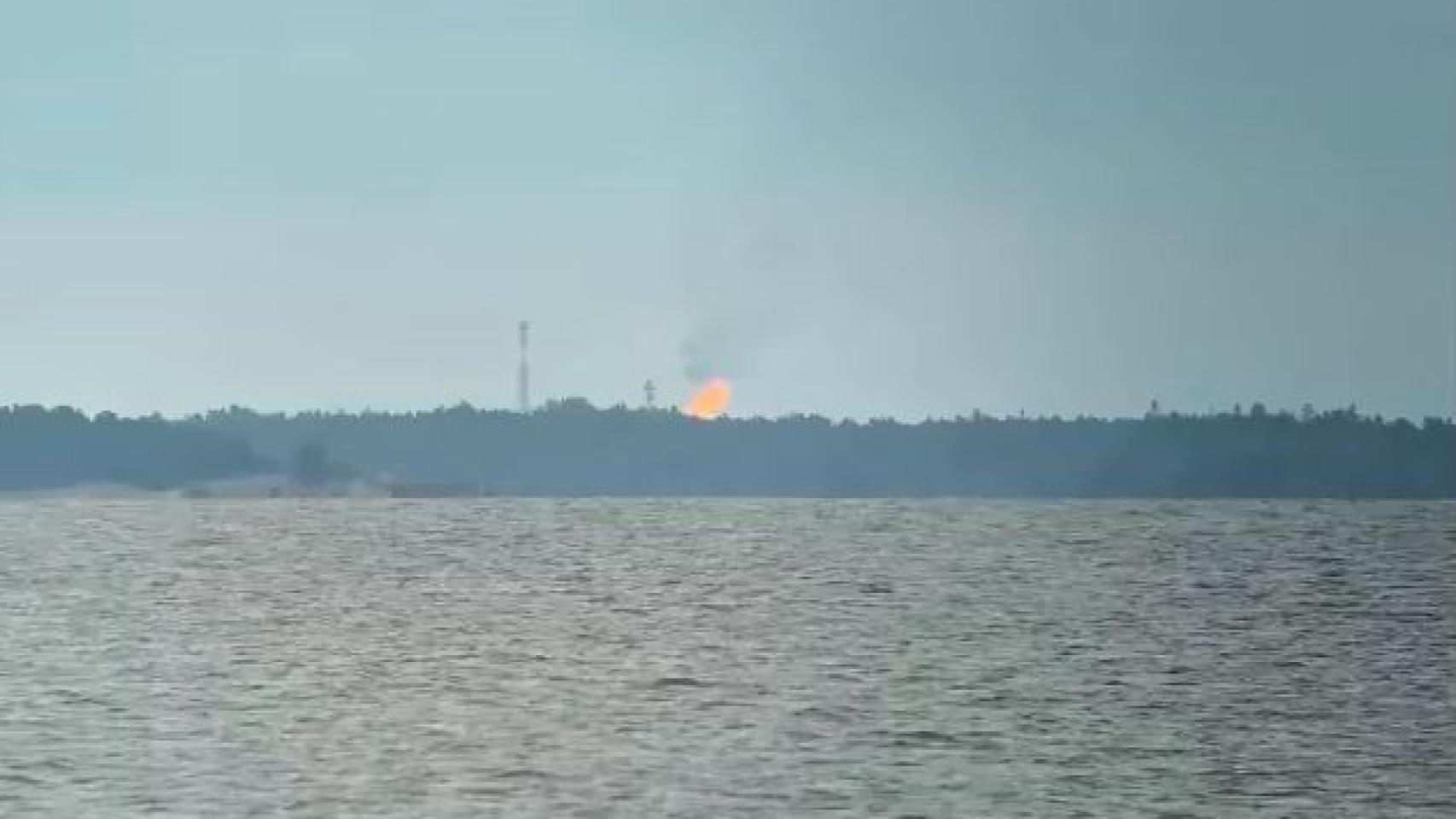 Imagen de la televisión finlandesa de la quema de gas.