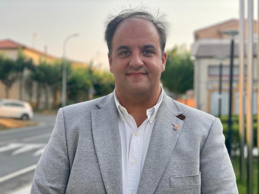 Roberto Martín, alcalde de Guijuelo