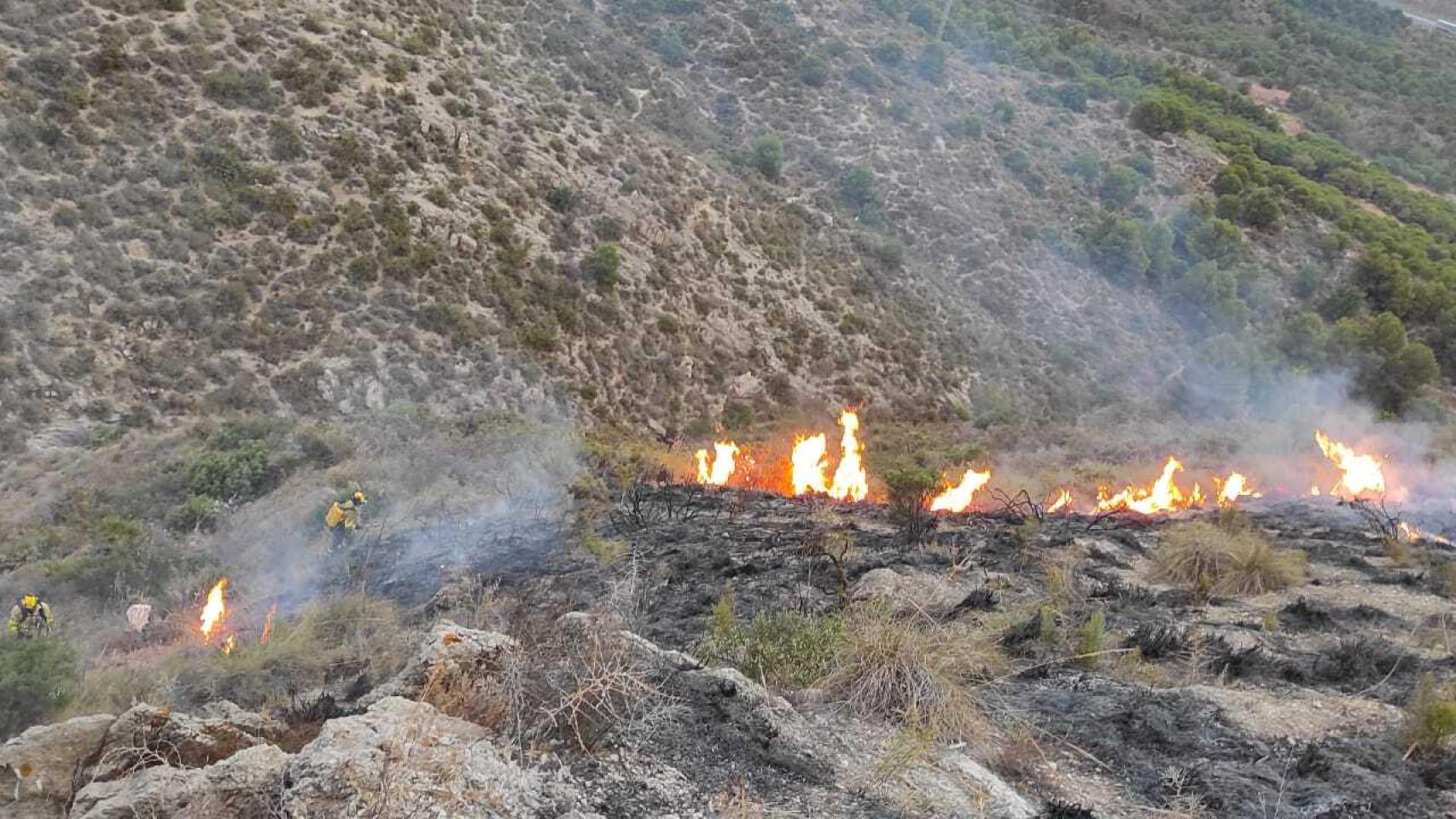 Imagen del incendio de Los Asperones, en Málaga.