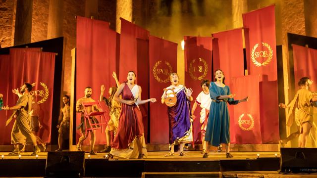 Un momento de 'El aroma de Roma'. Foto: Festival de Teatro Clásico de Mérida