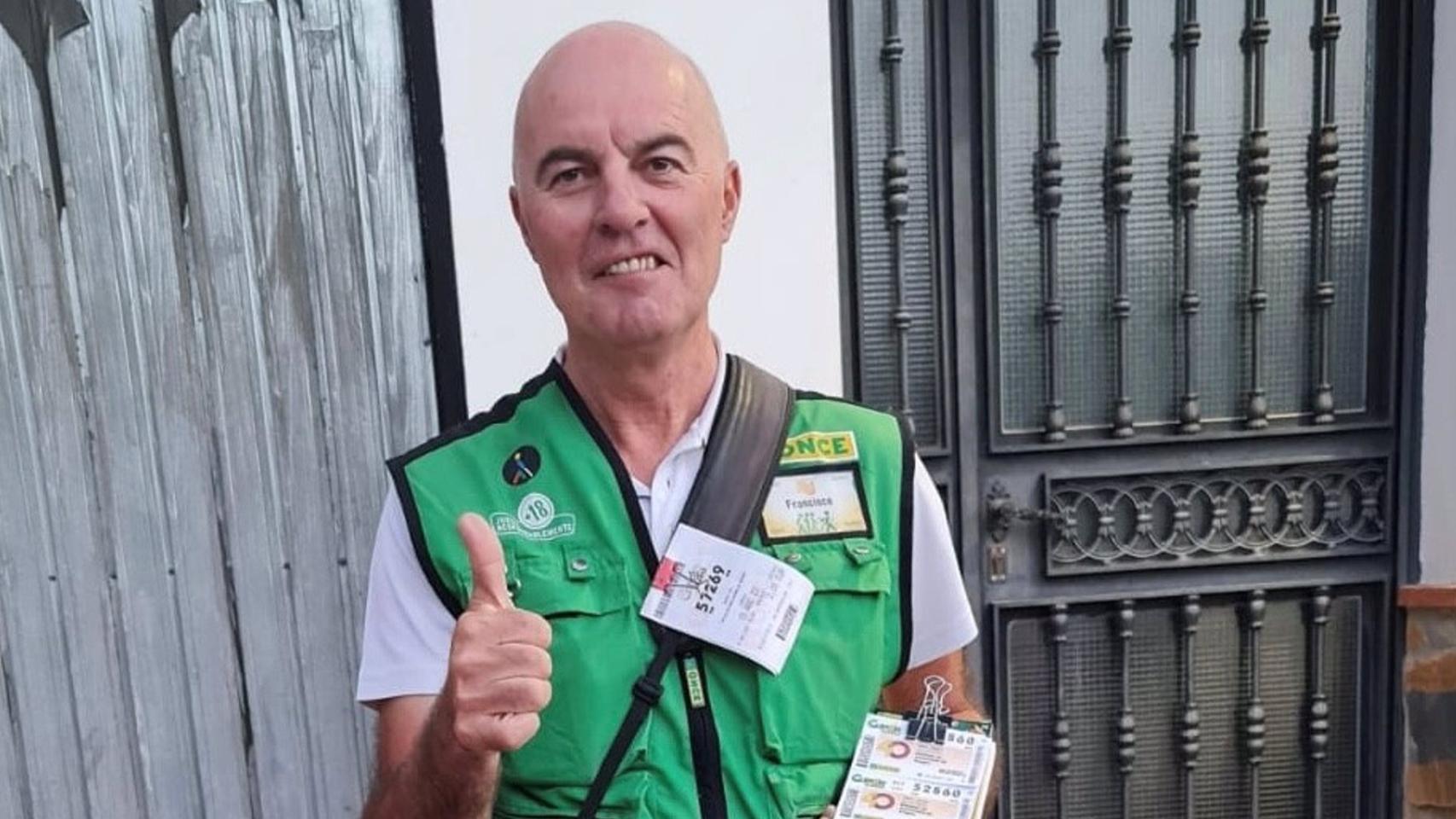 El vendedor de cupones que ha dado suerte a Cortes de la Frontera.