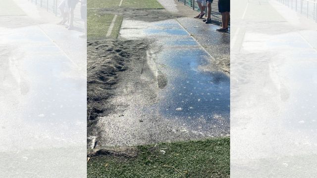 Daños en el campo de fútbol de Chapela, en Redondela.