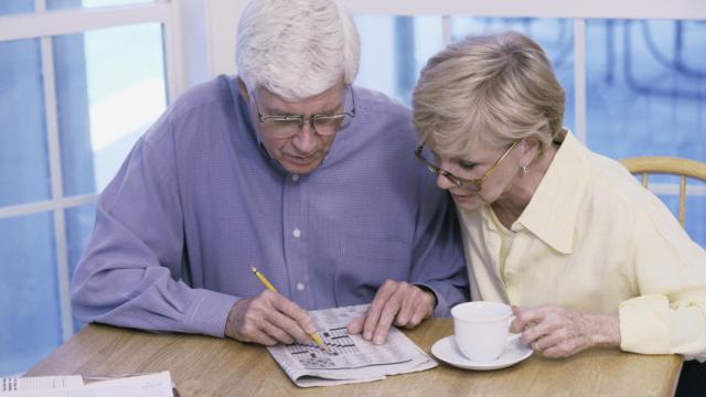 Resolviendo un crucigrama a dos.